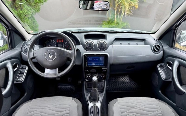 imagem-https://www.socarrao.com.br/sc-vehicle-images-prod/3210255/1786653940958-8374279_10_B_19a929621b.jpeg