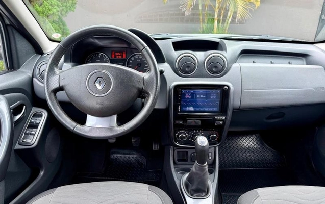 imagem-https://www.socarrao.com.br/sc-vehicle-images-prod/3210255/1786653940959-8374279_11_B_b774b3ba8c.jpeg