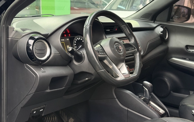 imagem-https://www.socarrao.com.br/sc-vehicle-images-prod/3210259/1786654004363-003_8dfd83f78f95ad8697e8947d5784e58e.jpeg
