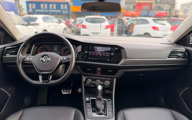 imagem-https://www.socarrao.com.br/sc-vehicle-images-prod/3210575/1786654606104-V2hhdHNBcHAgSW1hZ2UgMjAyNi0wOC0xMyBhdCAxNi41MS4xOS5qcGVn.jpeg