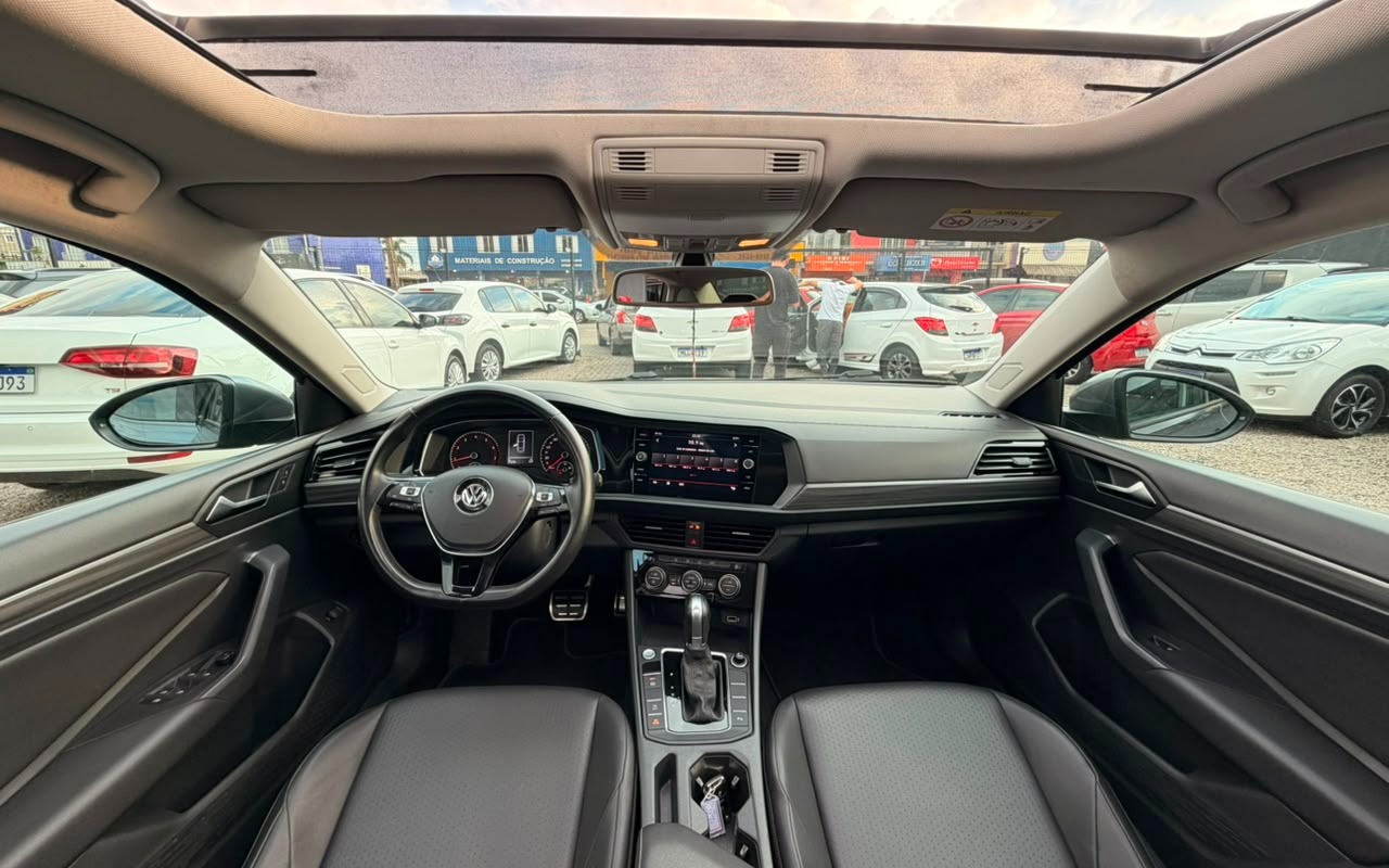 imagem-https://www.socarrao.com.br/sc-vehicle-images-prod/3210575/1786654606199-V2hhdHNBcHAgSW1hZ2UgMjAyNi0wOC0xMyBhdCAxNi41MS4xOCAoMikuanBlZw.jpeg
