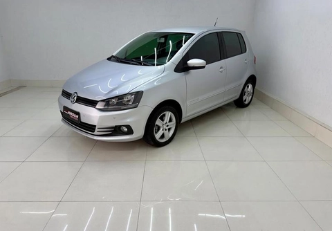 Volkswagen Fox 2016 Prata — foto 1 de 3