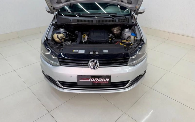 imagem-https://www.socarrao.com.br/sc-vehicle-images-prod/3210608/1787092595625-8378658_6_B_0e74003d1d.jpeg