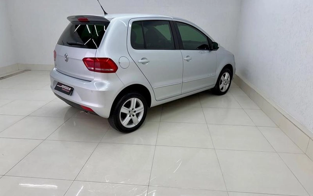 imagem-https://www.socarrao.com.br/sc-vehicle-images-prod/3210608/1787092595630-8378658_9_B_f4a1122ba6.jpeg