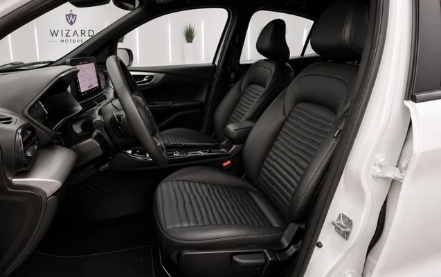 imagem-https://www.socarrao.com.br/sc-vehicle-images-prod/3210616/1789051220843-vehicle_image_1786654638_ac9afaa2b6a2cbbe9641054e23dc663e.jpeg