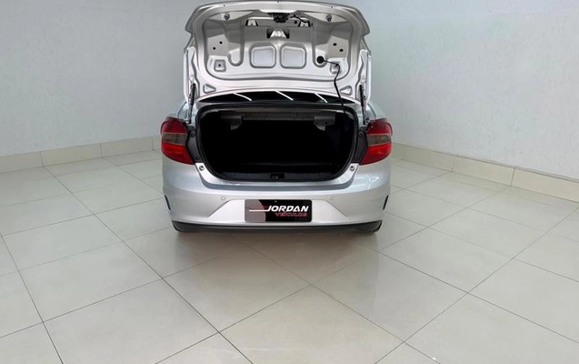 imagem-https://www.socarrao.com.br/sc-vehicle-images-prod/3210656/1787092671952-8378684_10_B_20a435021f.jpeg
