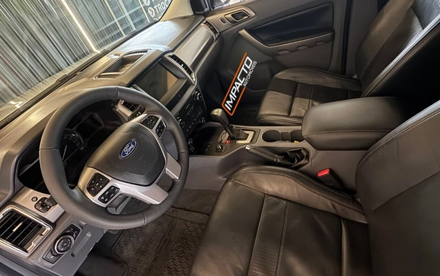 imagem-https://www.socarrao.com.br/sc-vehicle-images-prod/3210658/1786655264003-gb-a88884a.jpg