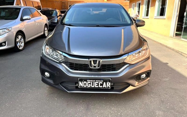 imagem-https://www.socarrao.com.br/sc-vehicle-images-prod/3210865/1787079545868-8378752_8_B_ce463c0e15.jpeg