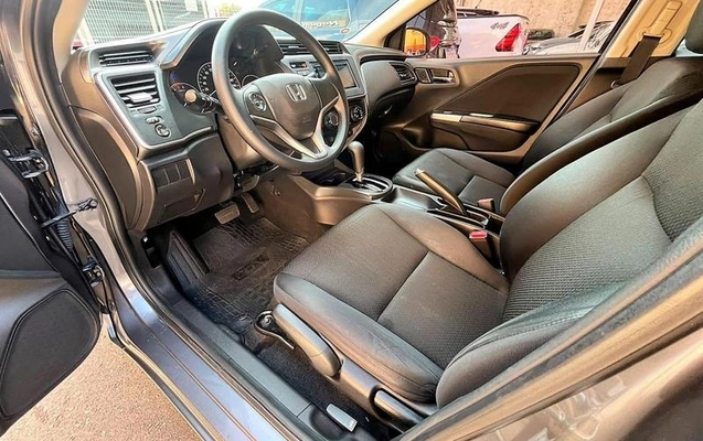 imagem-https://www.socarrao.com.br/sc-vehicle-images-prod/3210865/1787079545870-8378752_2_B_098fa6b80a.jpeg