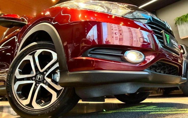 imagem-https://www.socarrao.com.br/sc-vehicle-images-prod/3210915/1788265415493-8378737_8_B_746878aeff.jpeg