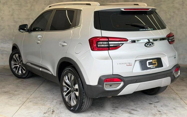 imagem-https://www.socarrao.com.br/sc-vehicle-images-prod/3211043/1786813507975-8323545_3_B_21466facf5.jpeg