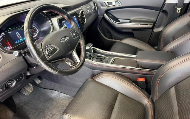 imagem-https://www.socarrao.com.br/sc-vehicle-images-prod/3211043/1786813507983-8323545_9_B_7f660095c5.jpeg