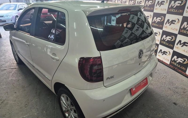 imagem-https://www.socarrao.com.br/sc-vehicle-images-prod/3211087/1787858782876-8367975_14_B_89c954f101.jpeg