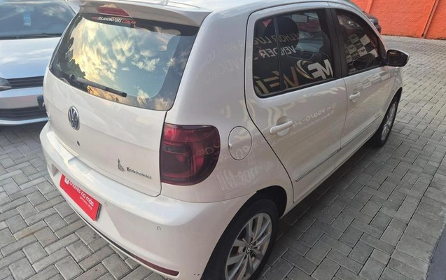 imagem-https://www.socarrao.com.br/sc-vehicle-images-prod/3211087/1787858782880-8367975_11_B_32c5f52f15.jpeg