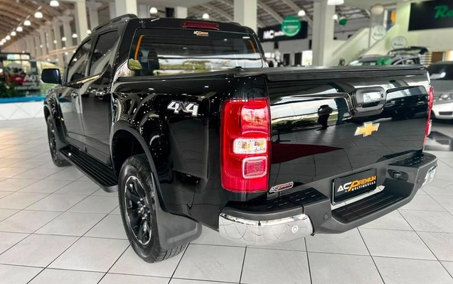 imagem-https://www.socarrao.com.br/sc-vehicle-images-prod/3211246/1789657673773-8378778_6_B_99738df24e.jpeg