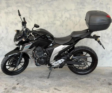 Yamaha FZ25 250 FAZER FLEX 2021 Preto — foto 1 de 3