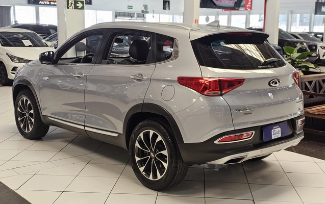 imagem-https://www.socarrao.com.br/sc-vehicle-images-prod/3211465/1786657557000-1_064321.jpg