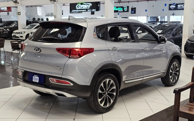 imagem-https://www.socarrao.com.br/sc-vehicle-images-prod/3211465/1786657557002-1_064318.jpg