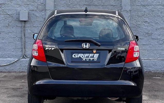 imagem-https://www.socarrao.com.br/sc-vehicle-images-prod/3211757/1786661328175-8360425_4_B_c450d3134c.jpeg