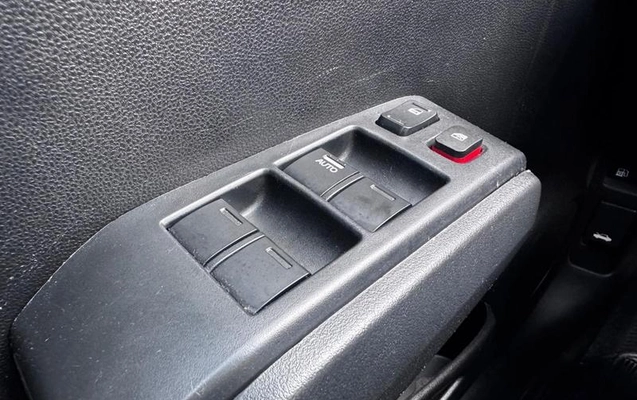 imagem-https://www.socarrao.com.br/sc-vehicle-images-prod/3211757/1786661328186-8360425_14_B_a6e332b68f.jpeg