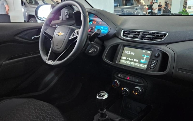 imagem-https://www.socarrao.com.br/sc-vehicle-images-prod/3212212/1788033133679-8378937_9_B_ab8da68ae5.jpeg