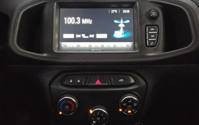 imagem-https://www.socarrao.com.br/sc-vehicle-images-prod/3212212/1788033133683-8378937_12_B_3bd3df580f.jpeg