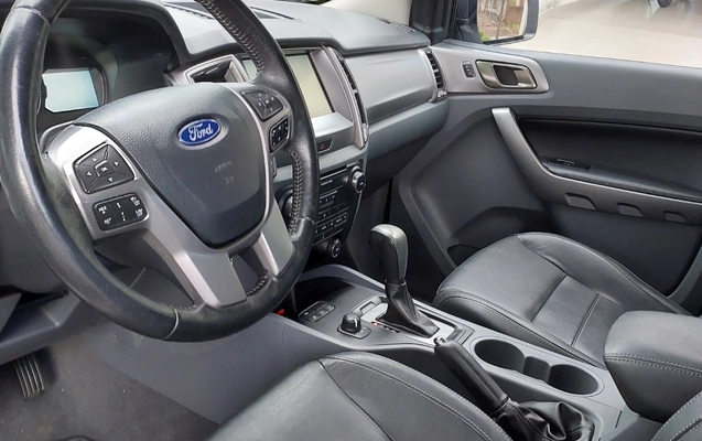 imagem-https://www.socarrao.com.br/sc-vehicle-images-prod/3212909/1786662783916-MjAyMzA0MDFfMTcxODE5LmpwZw.jpg