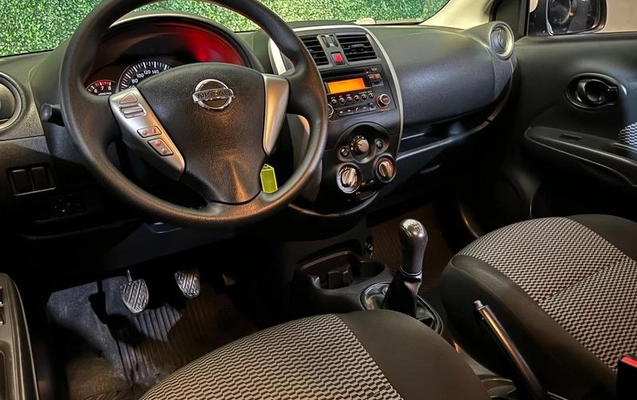 imagem-https://www.socarrao.com.br/sc-vehicle-images-prod/3213786/1786664665865-8215639_7_B_3d88b0417b.jpeg
