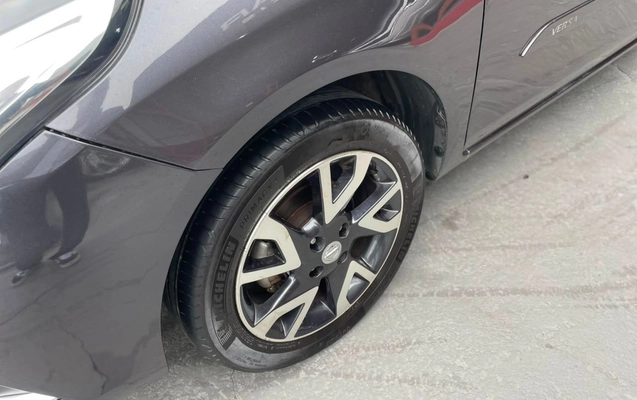 imagem-https://www.socarrao.com.br/sc-vehicle-images-prod/3214124/1786665915524-d4c5caf75ae5414da7671e369186478c_1786665871630.jpg