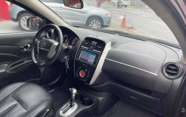 imagem-https://www.socarrao.com.br/sc-vehicle-images-prod/3214124/1786665915532-562b7fd25bf448a88463855ad57a52d1_1786665871662.jpg