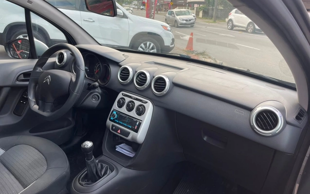 imagem-https://www.socarrao.com.br/sc-vehicle-images-prod/3214263/1787929293233-e34426d66e8c43839efa7b30b6439e0d_1786666196244.jpg