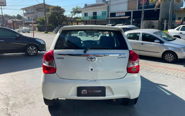 imagem-https://www.socarrao.com.br/sc-vehicle-images-prod/3214551/1786667324039-23ec44371c1444489fbf200563aa7e16_1786667042530.jpg