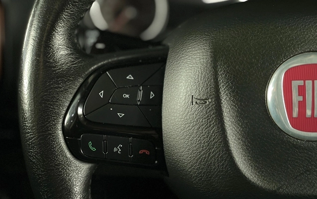 imagem-https://www.socarrao.com.br/sc-vehicle-images-prod/3215406/1786669053562-MDExLmpwZw.jpg