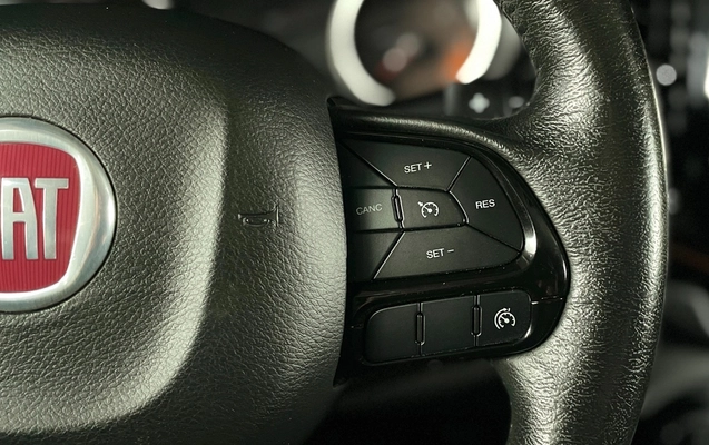 imagem-https://www.socarrao.com.br/sc-vehicle-images-prod/3215406/1786669053752-MDEyLmpwZw.jpg