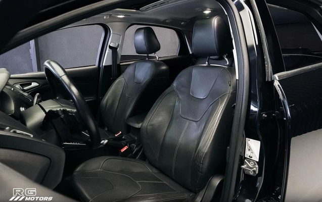 imagem-https://www.socarrao.com.br/sc-vehicle-images-prod/3216371/1786672073695-8327701_4_B_ed9aeaf1f8.jpeg