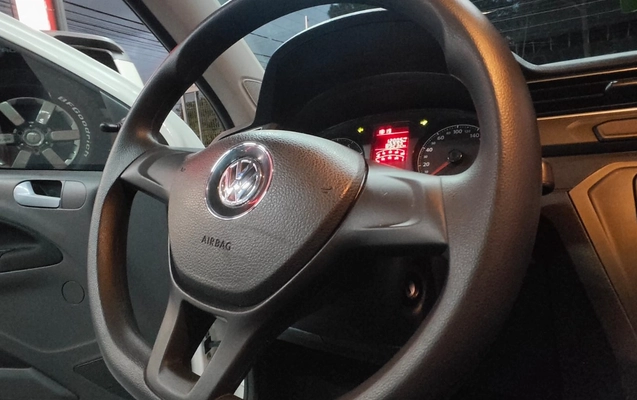 imagem-https://www.socarrao.com.br/sc-vehicle-images-prod/3217309/1786674473660-V2hhdHNBcHAgSW1hZ2UgMjAyNi0wOC0xMyBhdCAxOC4yMy4wOSAoMSkuanBlZw.jpeg