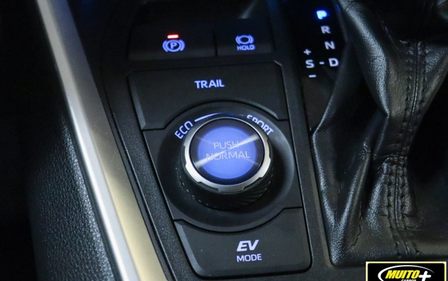 imagem-https://www.socarrao.com.br/sc-vehicle-images-prod/3217780/1787803250756-003_583822-7d9c970014485f007fd5897c3b92e455.jpg