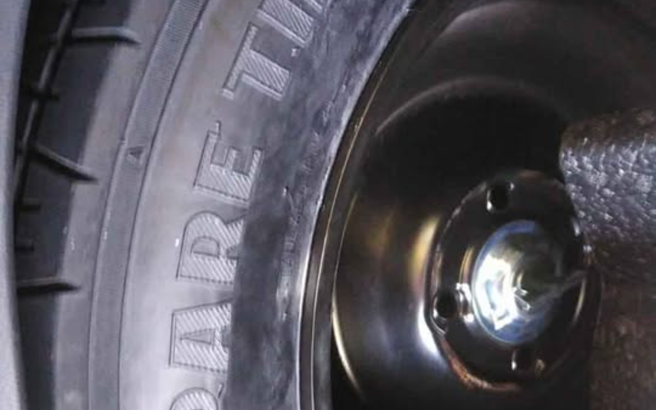 imagem-https://www.socarrao.com.br/sc-vehicle-images-prod/3226314/1786708407148-V1JWIDkuanBn.jpg