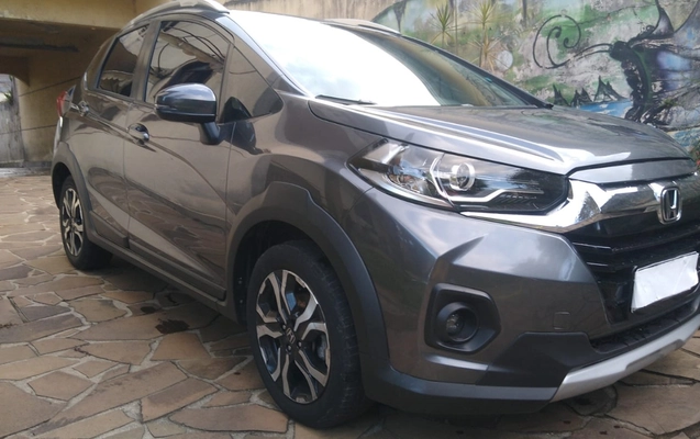 imagem-https://www.socarrao.com.br/sc-vehicle-images-prod/3226314/1787224522788-d3J2IG5vdm8gMy5qcGc.jpg