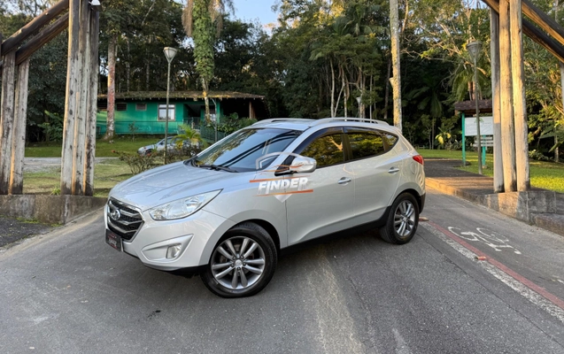 imagem-https://www.socarrao.com.br/sc-vehicle-images-prod/3226324/1786983888022-e1fe0027ae00442b9eb7532e79031f8f_1784893310871.jpg