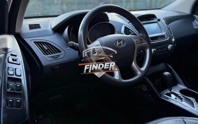imagem-https://www.socarrao.com.br/sc-vehicle-images-prod/3226324/1786983888026-f16bfb99906c45eb80dd7a68c9afbabf_1784893310904.jpg