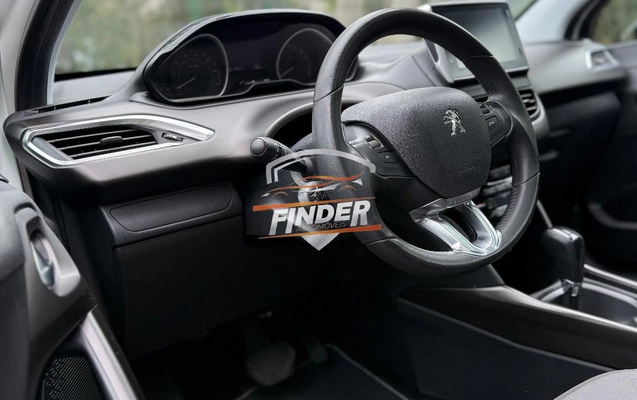 imagem-https://www.socarrao.com.br/sc-vehicle-images-prod/3226343/1786708162097-a6761d470b3e4bc9b379c6c43d4b6616_1760361657360.jpeg