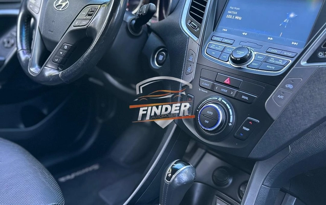 imagem-https://www.socarrao.com.br/sc-vehicle-images-prod/3226349/1786708175758-cbcb36a3b88148e7a2c63a36249ffba7_1746021310160.jpeg