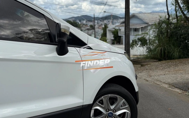 imagem-https://www.socarrao.com.br/sc-vehicle-images-prod/3226350/1786708176121-7c5c0368804c4a36a0ba9e00e3b6e5a3_1786708070881.jpg