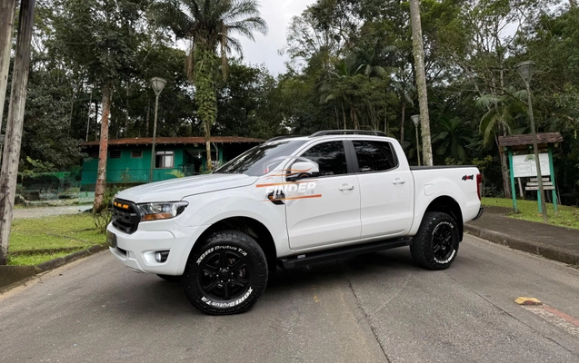 imagem-https://www.socarrao.com.br/sc-vehicle-images-prod/3226361/1786708349051-b1d78234358f4e1eb439358412772342_1786707915328.jpg