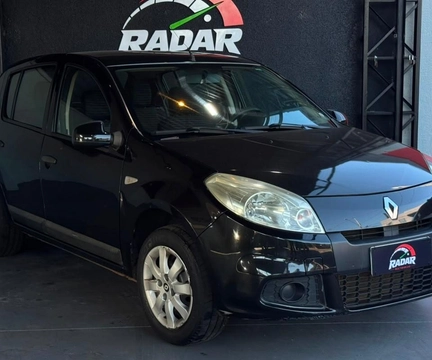 Renault Sandero 2012 Preto — foto 1 de 3