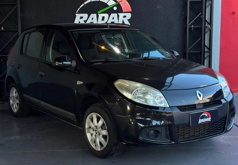 Renault Sandero 2012 Preto — foto 1 de 3