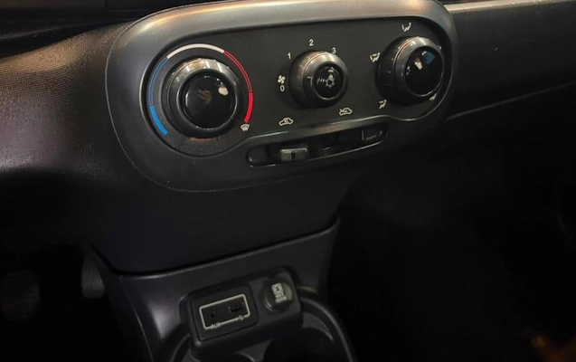 imagem-https://www.socarrao.com.br/sc-vehicle-images-prod/3226829/1789408721922-8349736_0_B_cb711be1c4.jpeg