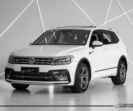 Volkswagen Tiguan 2018 Branco — foto 1 de 3