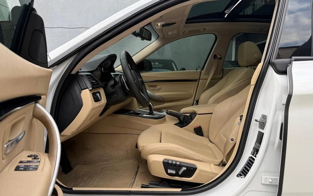 imagem-https://www.socarrao.com.br/sc-vehicle-images-prod/3227016/1786710445035-8376792_6_B_8b37e3fe39.jpeg